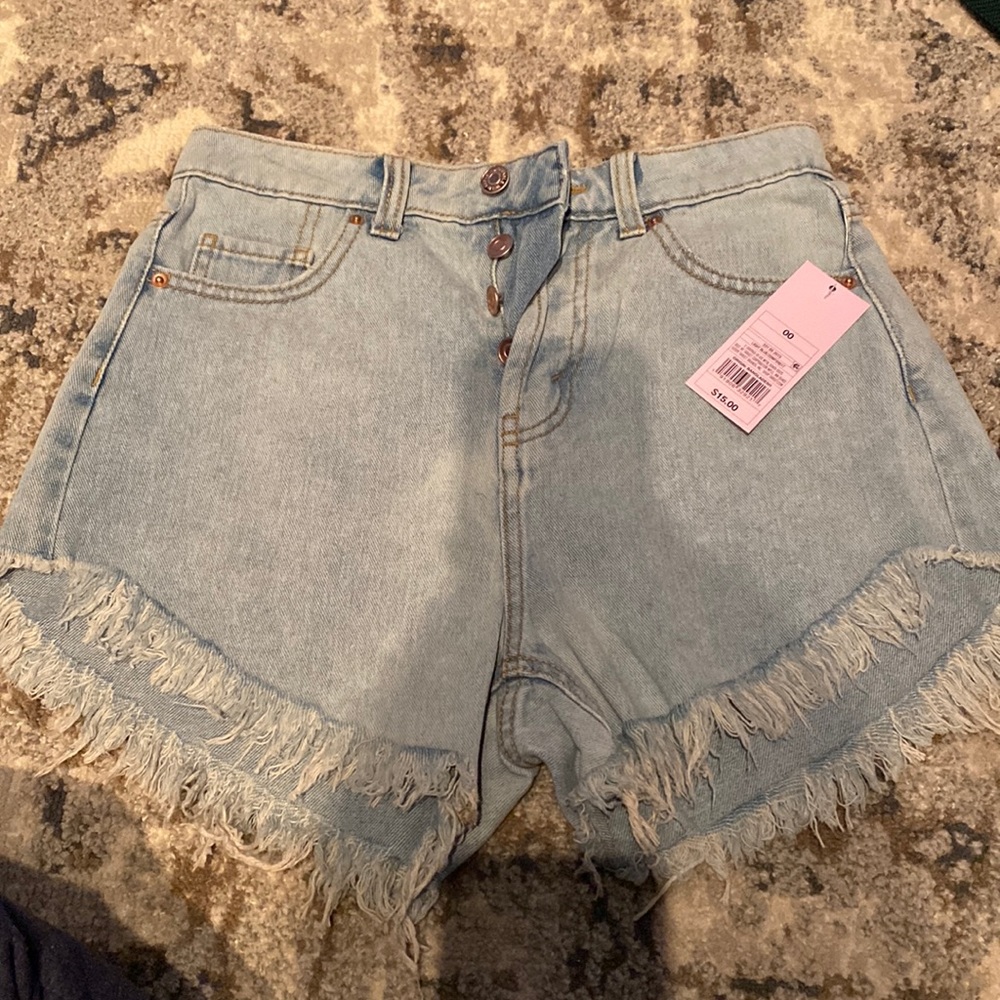 Light wash Jean shorts